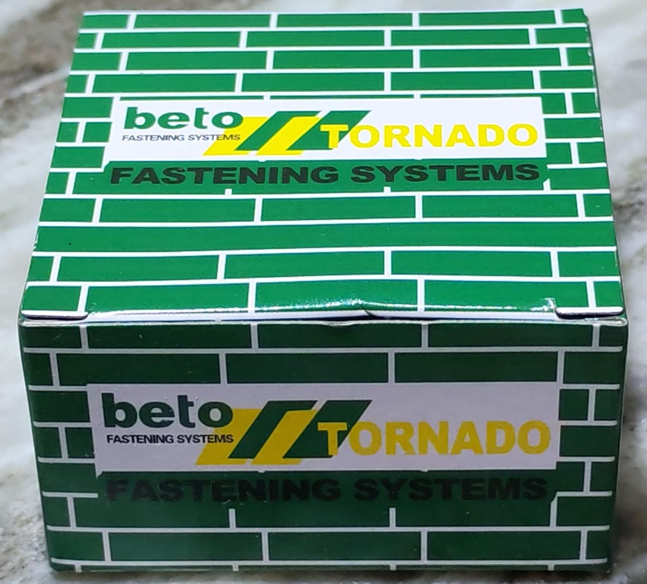 مسمار تثبيت خرسانة Beto بجلبة بلاستيك مقاس 27 ملي - مصغرة 2